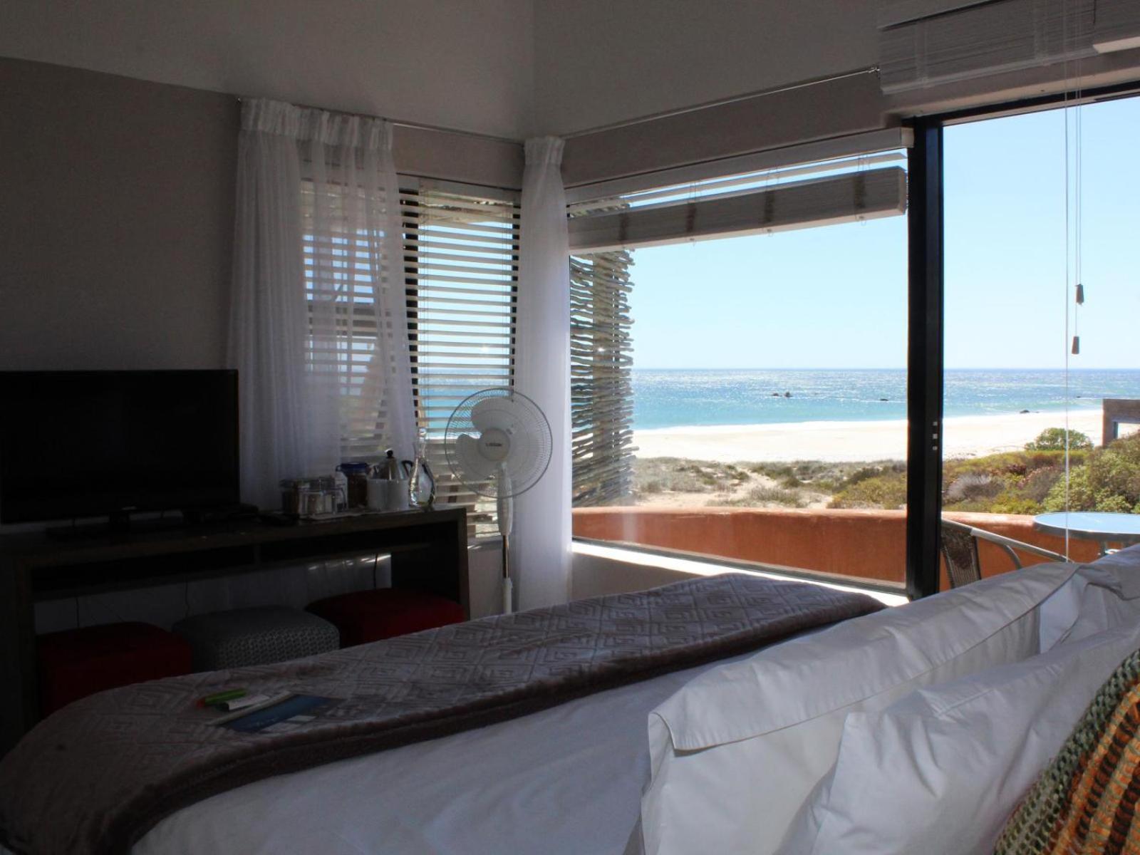 Absolute Beach Accommodation Britannia Bay Exterior photo