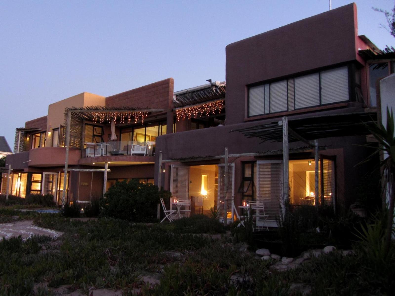 Absolute Beach Accommodation Britannia Bay Exterior photo